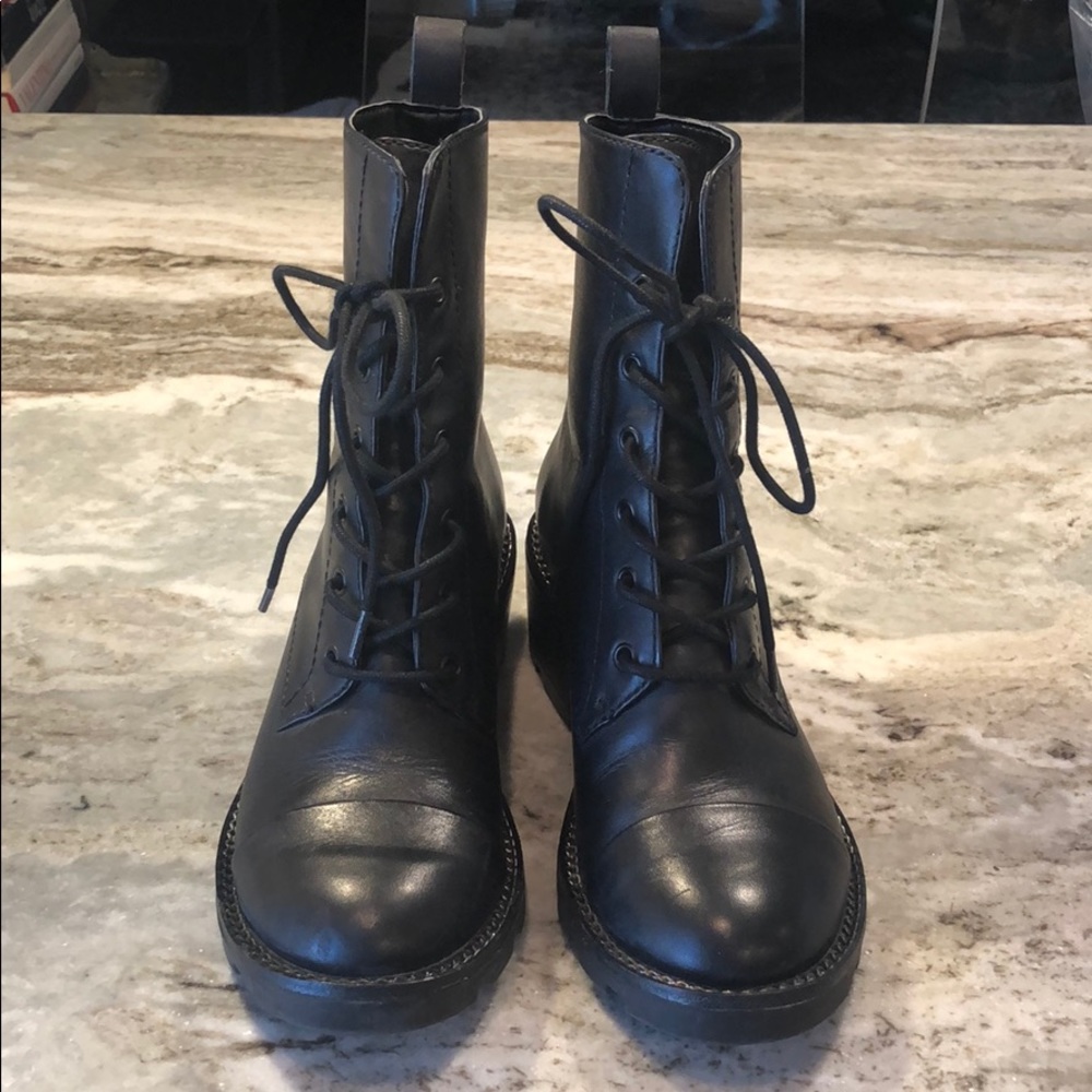 KENDALL & KYLIE black combat boots